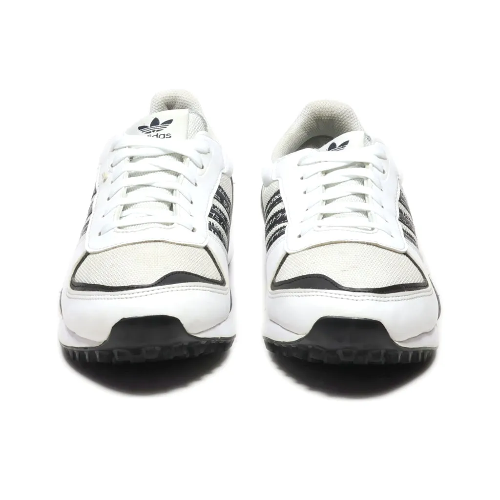 Adidas La Trainer Ii Low-Top Sneakers Leather White Colour For Men