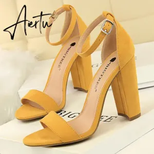 Aiertu Sexy High Heels New Women Pumps Comfort Women Shoes Block Heels Ladies Shoes Buckle Women Heels Female Shoes Women Sandals