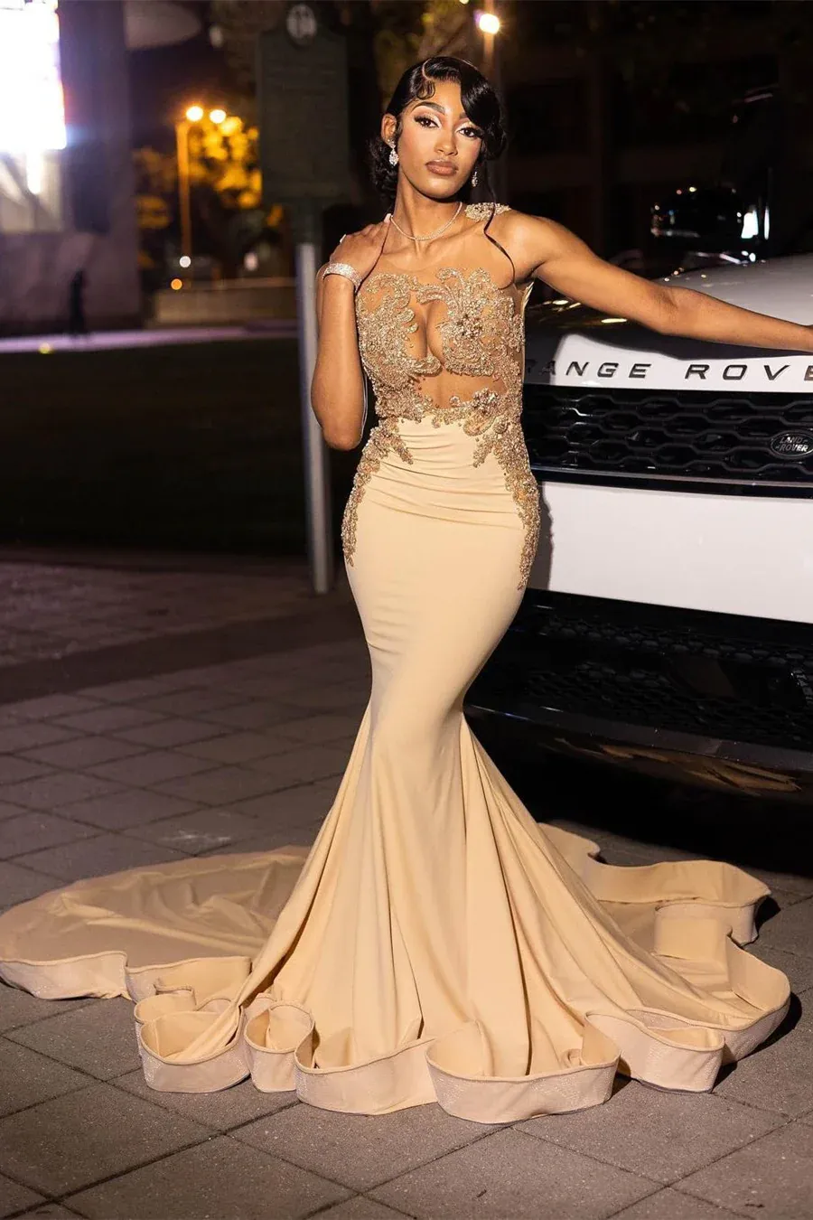 Beautiful Long Champagne Mermaid Sleeveless Beading Prom Dress With Lace Y4216