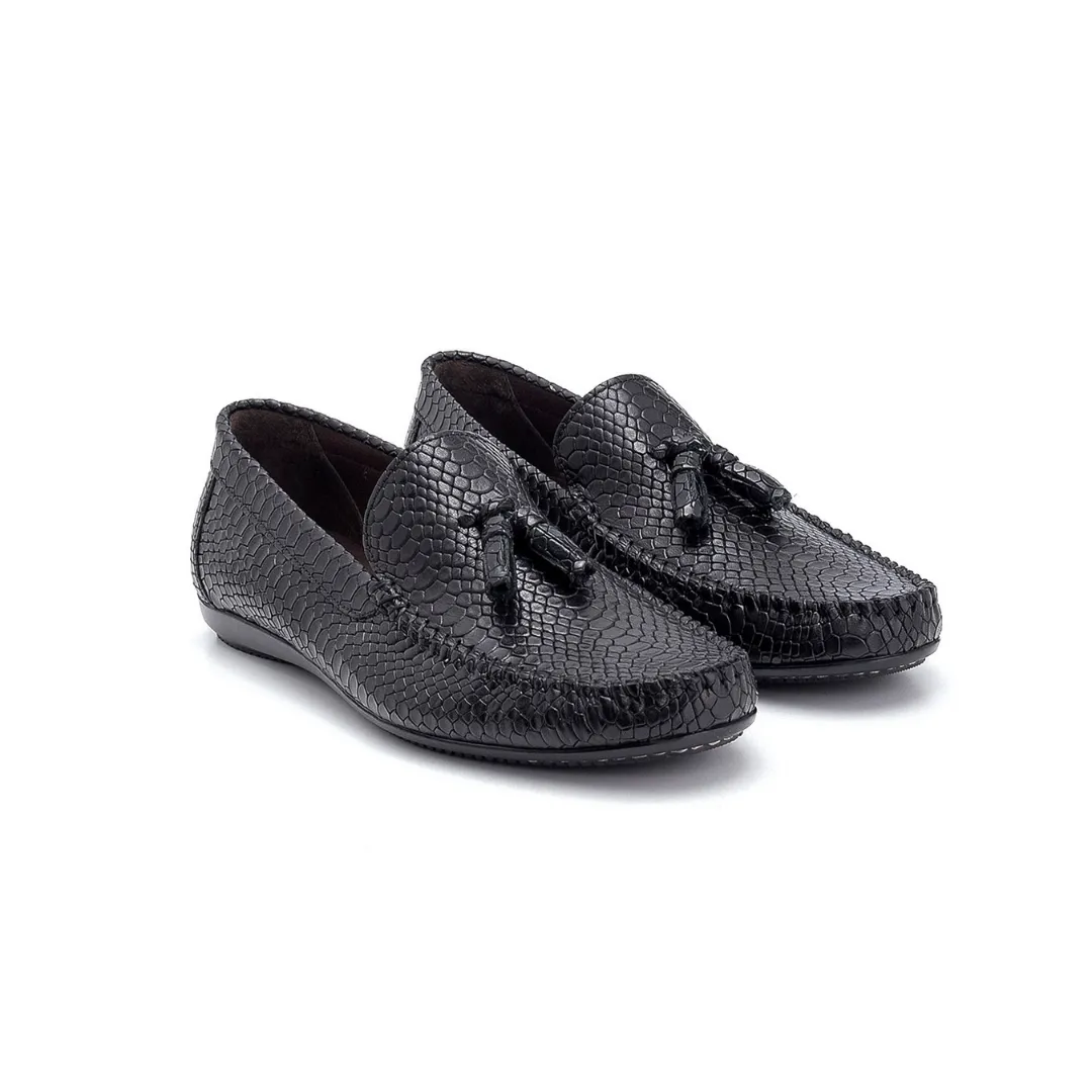 Black Men Detailed Leather Loafer