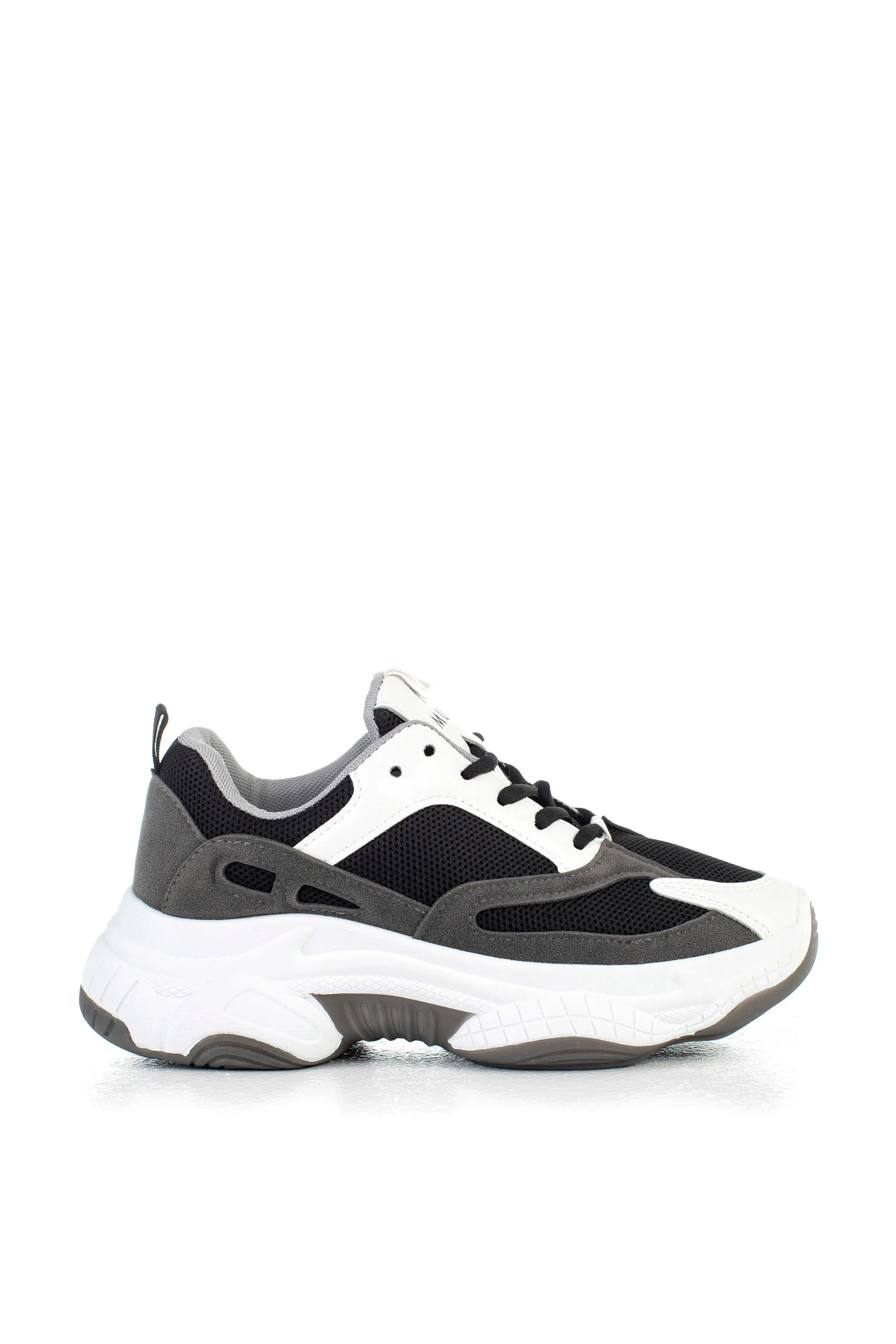 Chunky sole sneakers