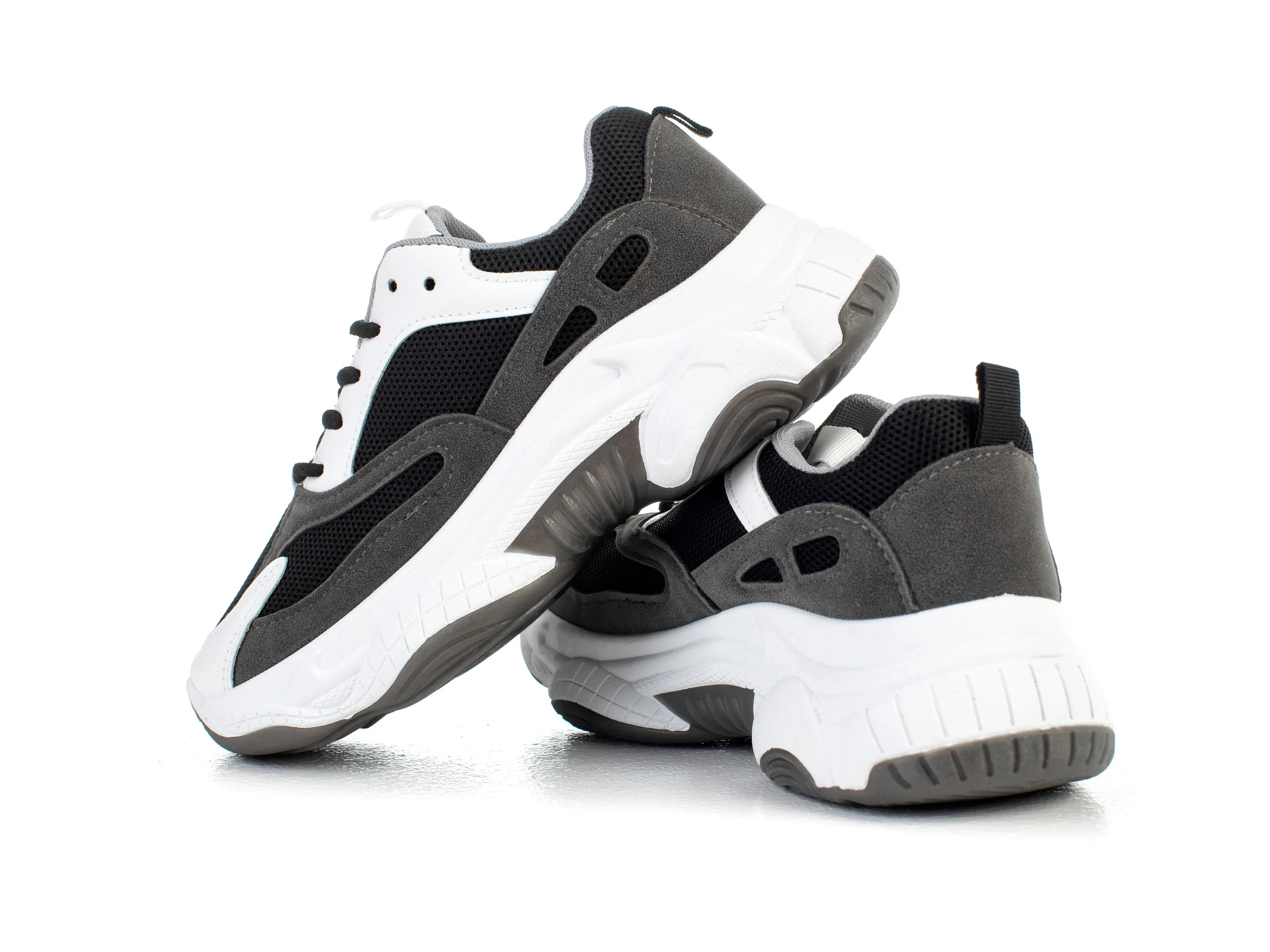 Chunky sole sneakers