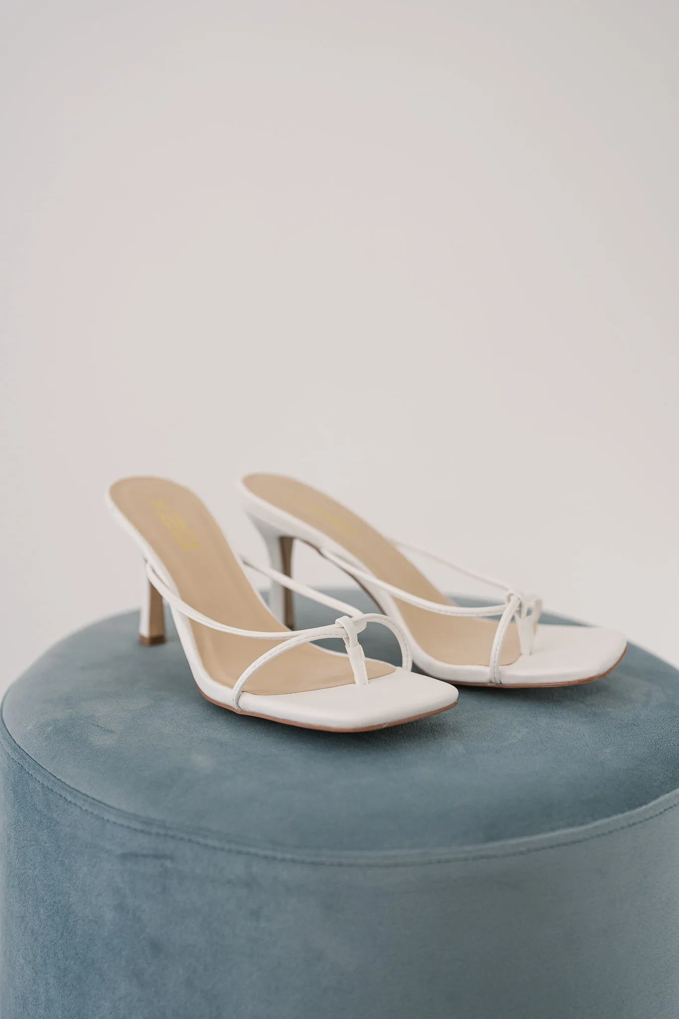 Darien Kitten Heels