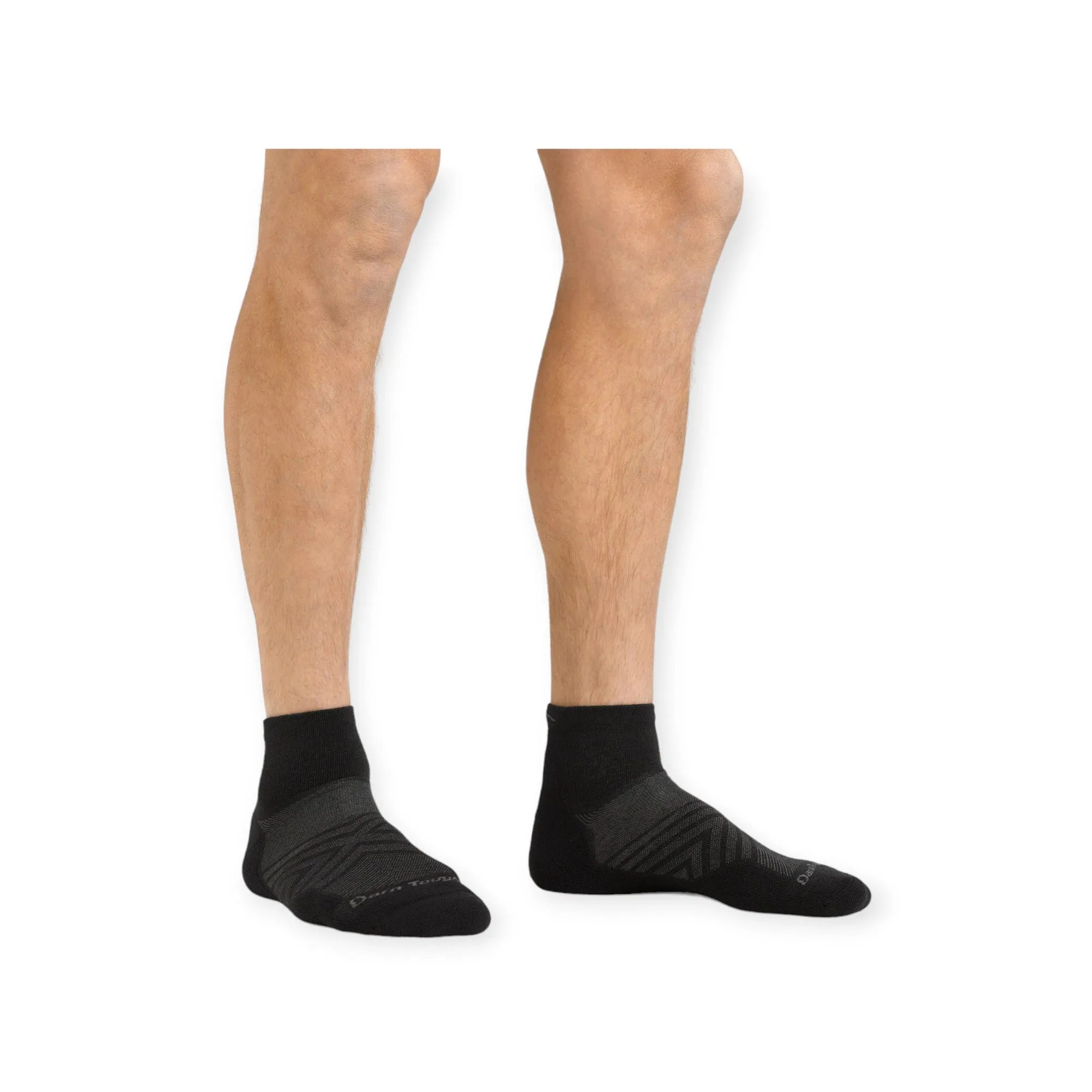 Darn Tough Men's Quarter Ultra Lightweight No Cushion Running Socks