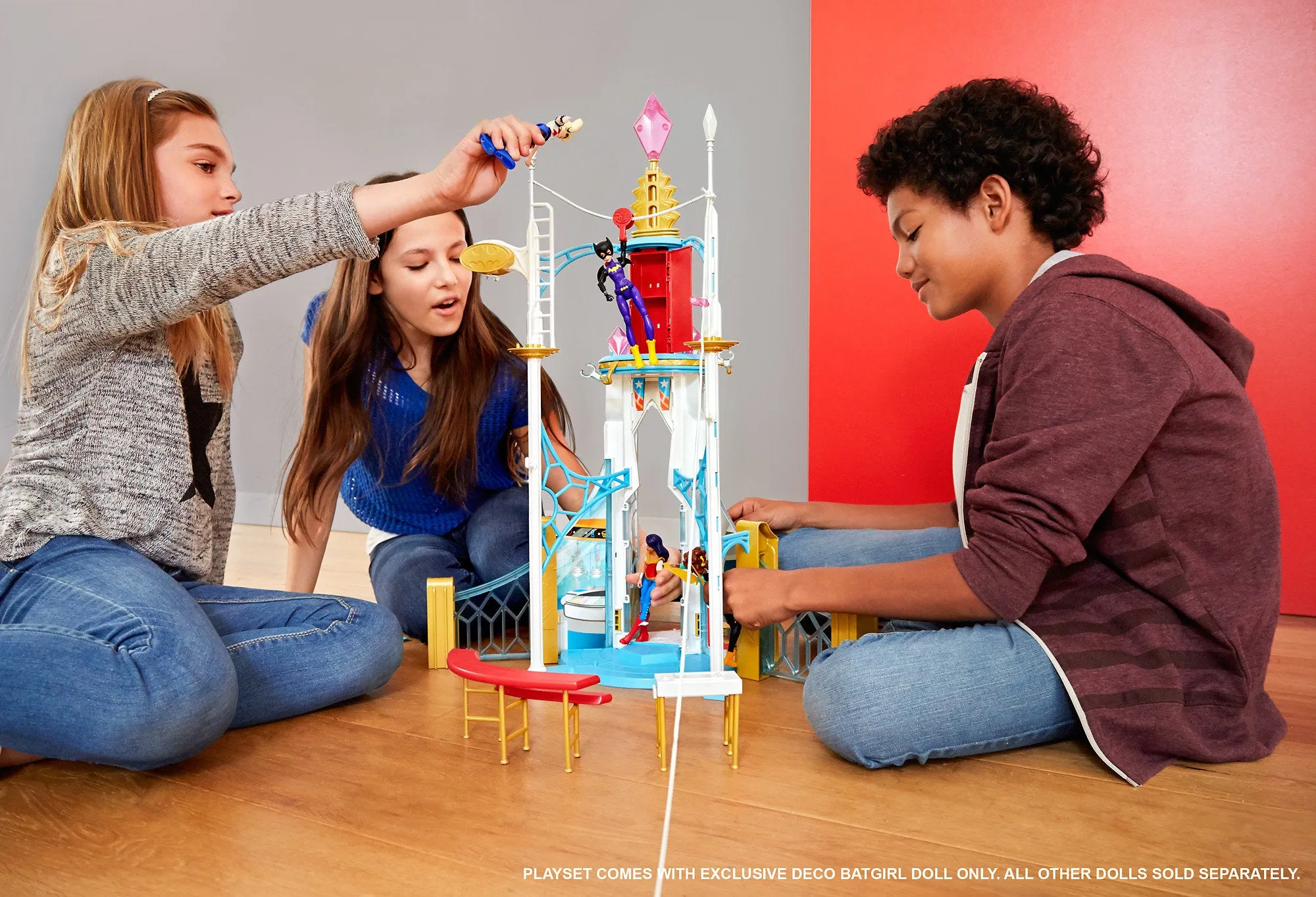 DC Super Hero Girls Super Hero High School Playset