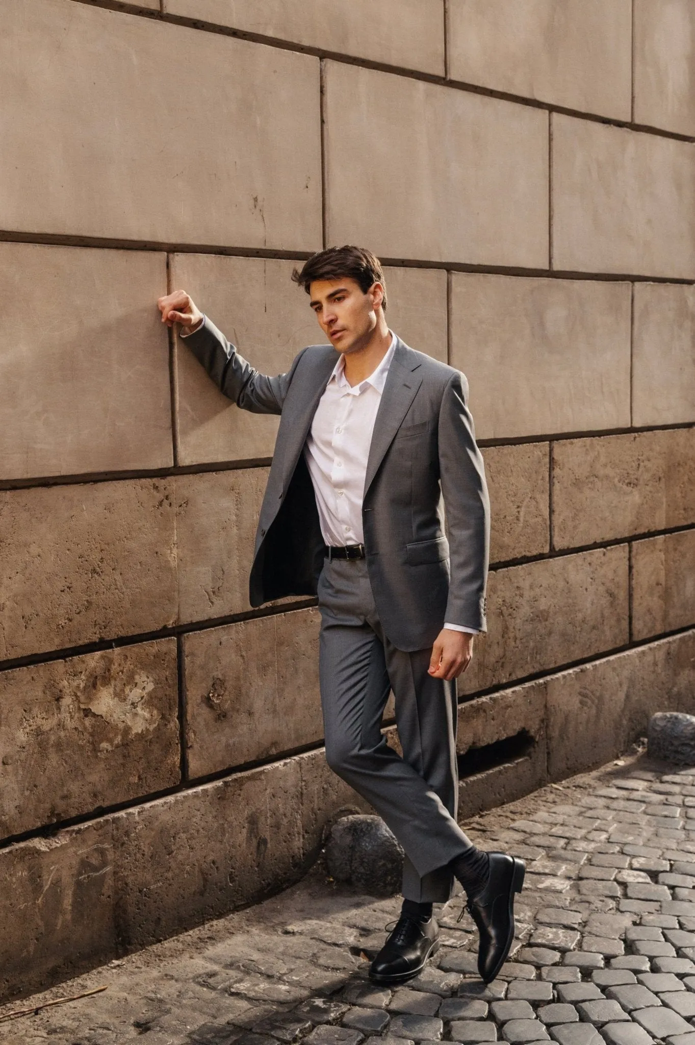 HENRY SARTORIAL HERITAGE Zegna Traveller™ Plain Suit GREY REG