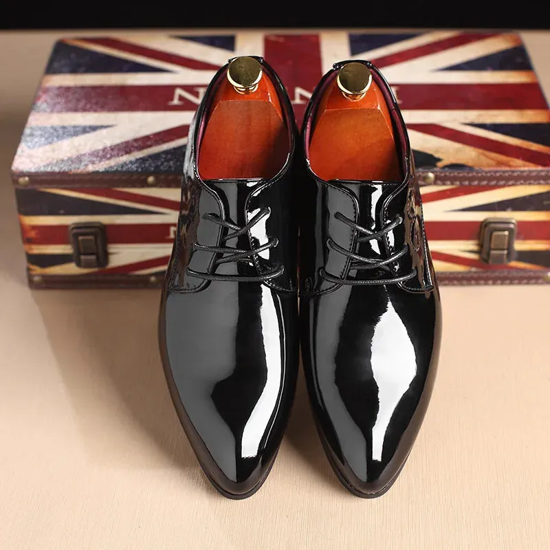 Hnzxzm Men's Classic Retro Brogue Shoes Patent Leather Mens Lace-Up Dress Business Office Shoes Men Party Wedding Oxfords Sizes 38-48