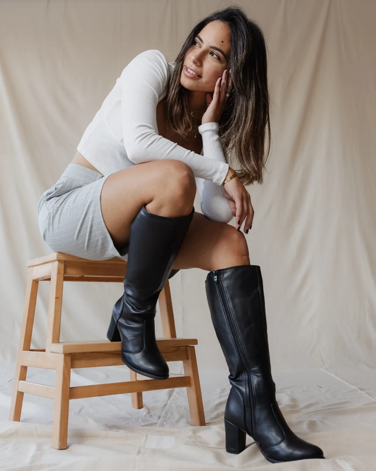 Knee High Leather Boots Black