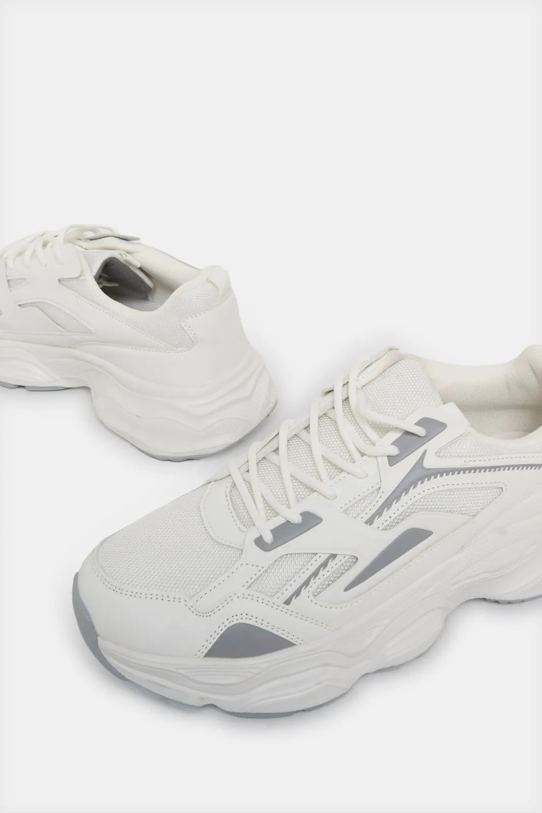 Men White Material Block Chunky Sneakers