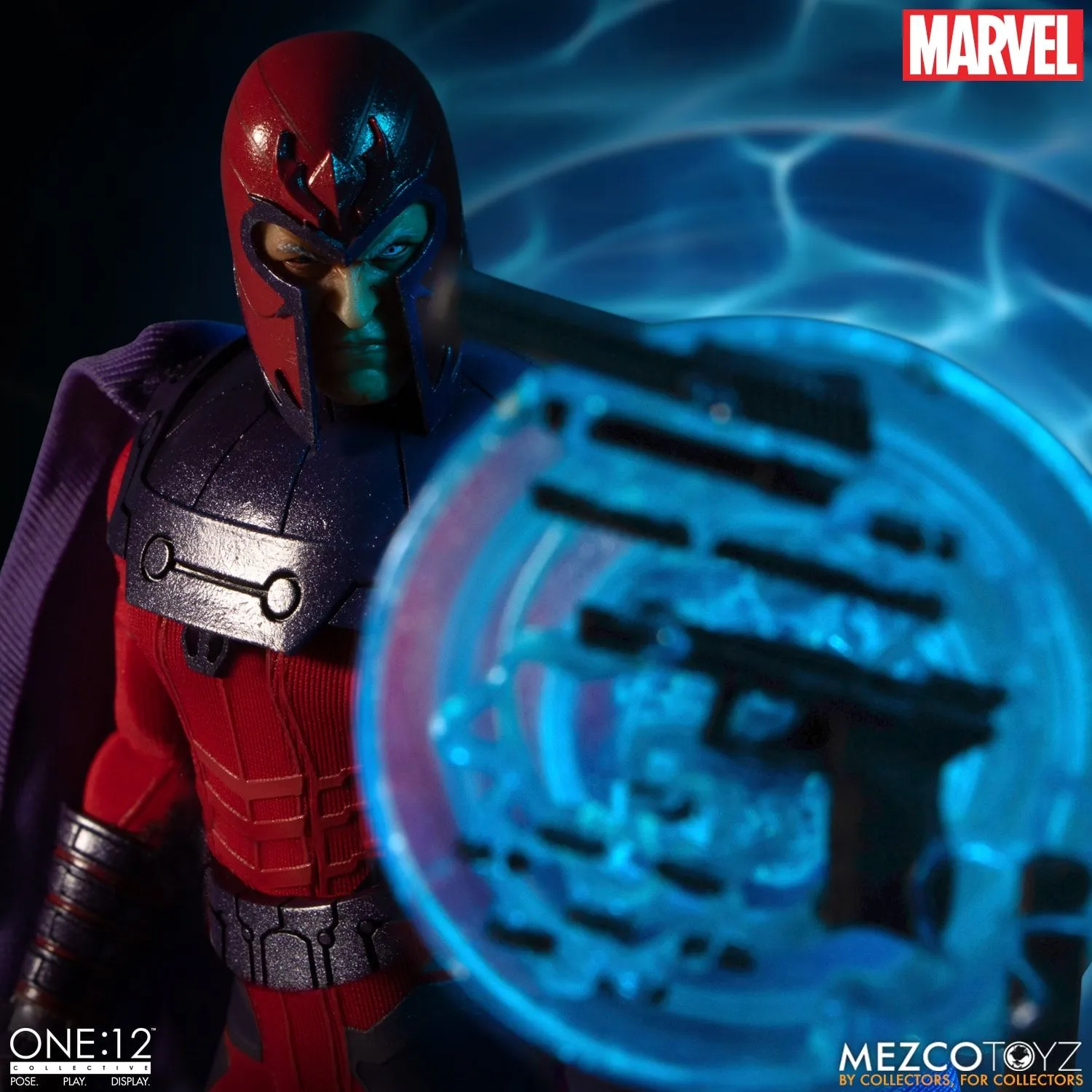 Mezcotoyz Marvel: Magneto One:12 Collective Action Figure
