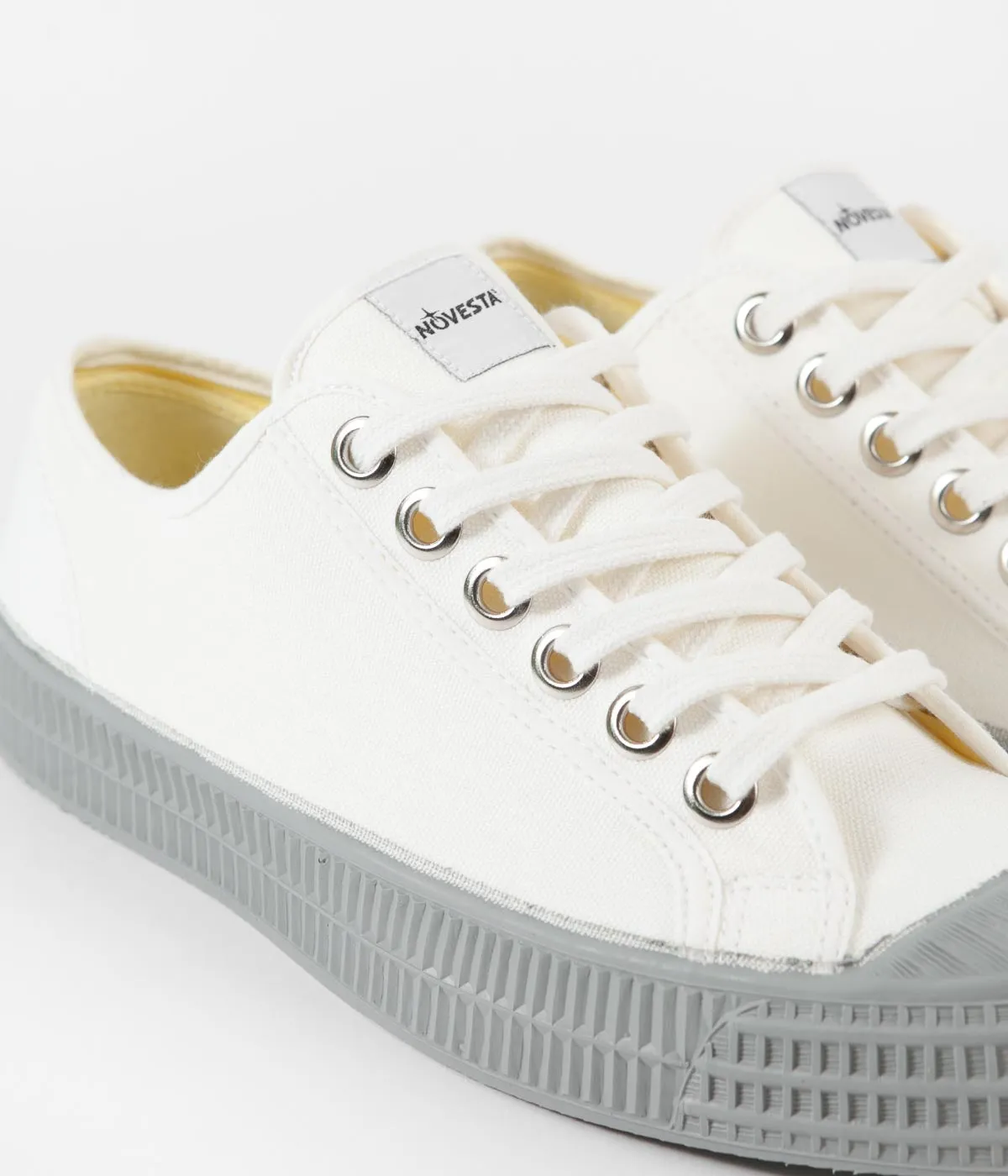 Novesta Star Master Shoes - 10 White / 212 Grey