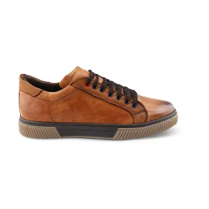 Sneakers in pelle stropicciata cuoio