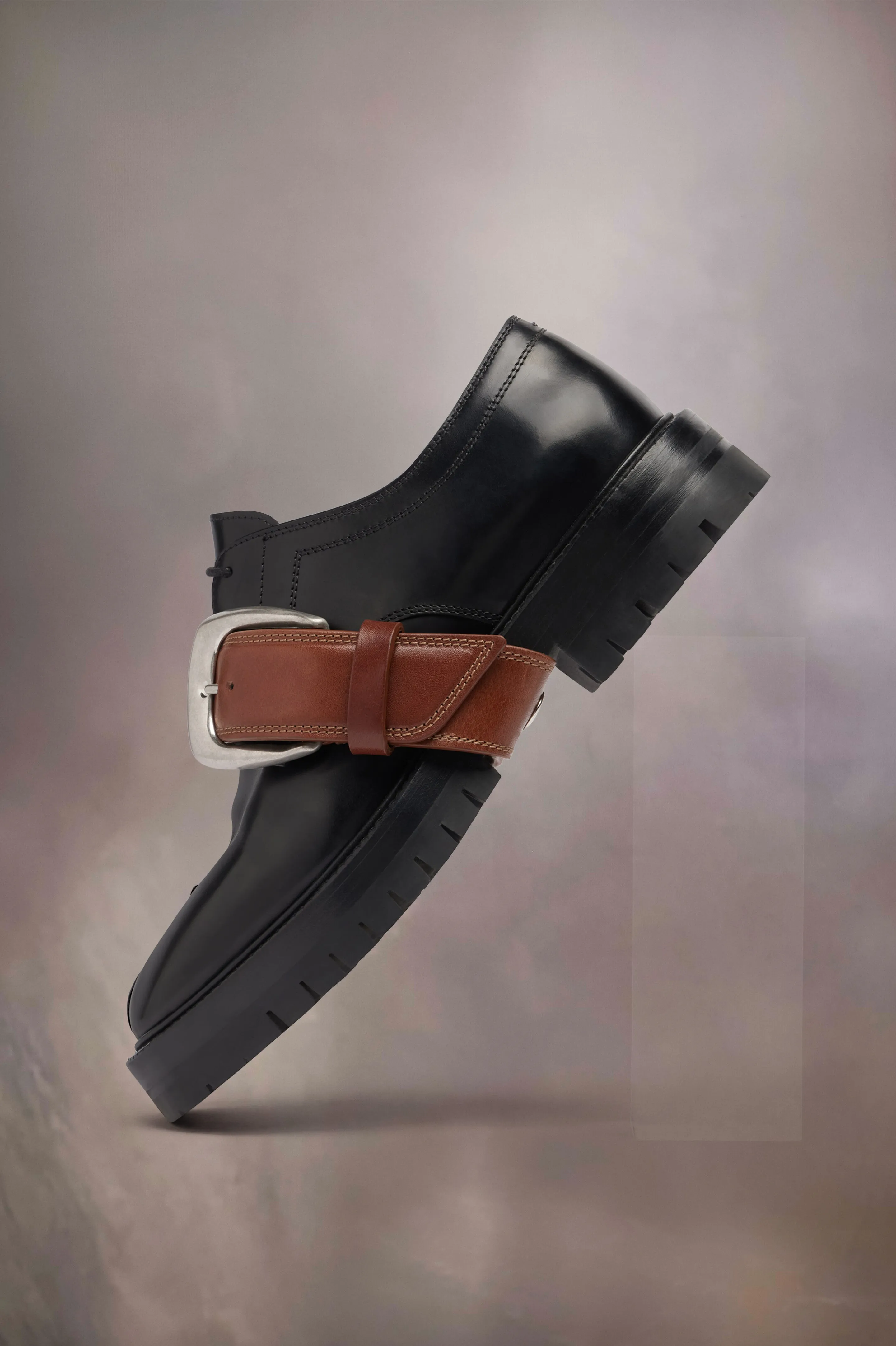 Tabi Combat Derby Low Tops
