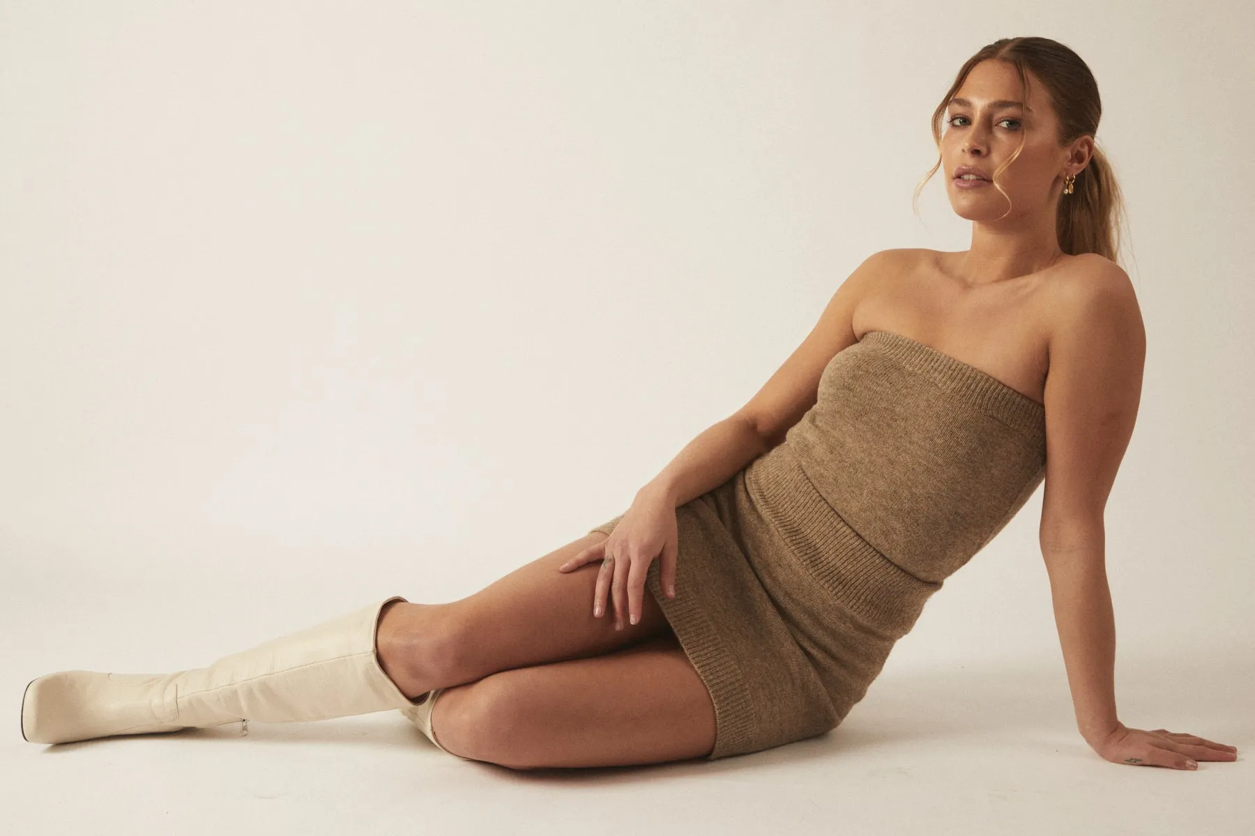 THE KNIT SKIRT