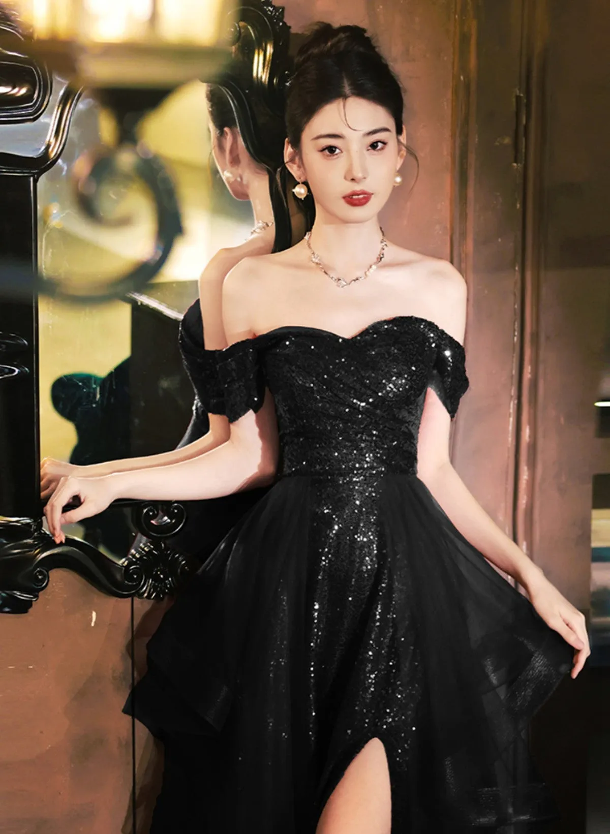 Uniwim A-line Black Tulle and Sequins Long Prom Dress with Leg Slit, Black Formal Dress
